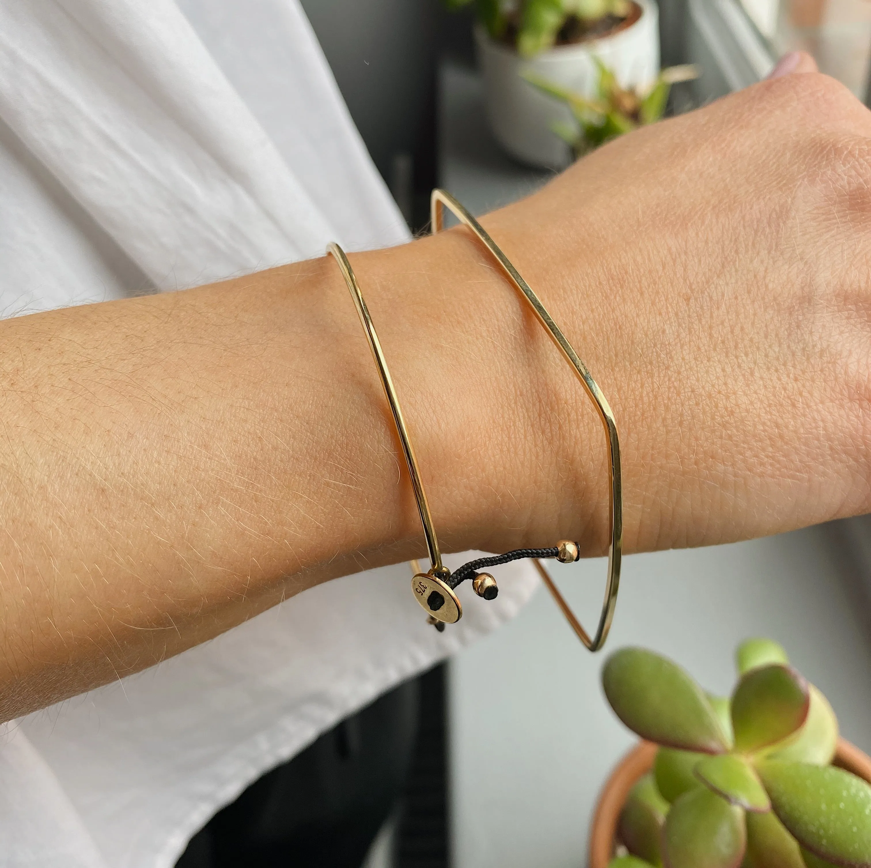 9kt Yellow Gold Cord Bangle