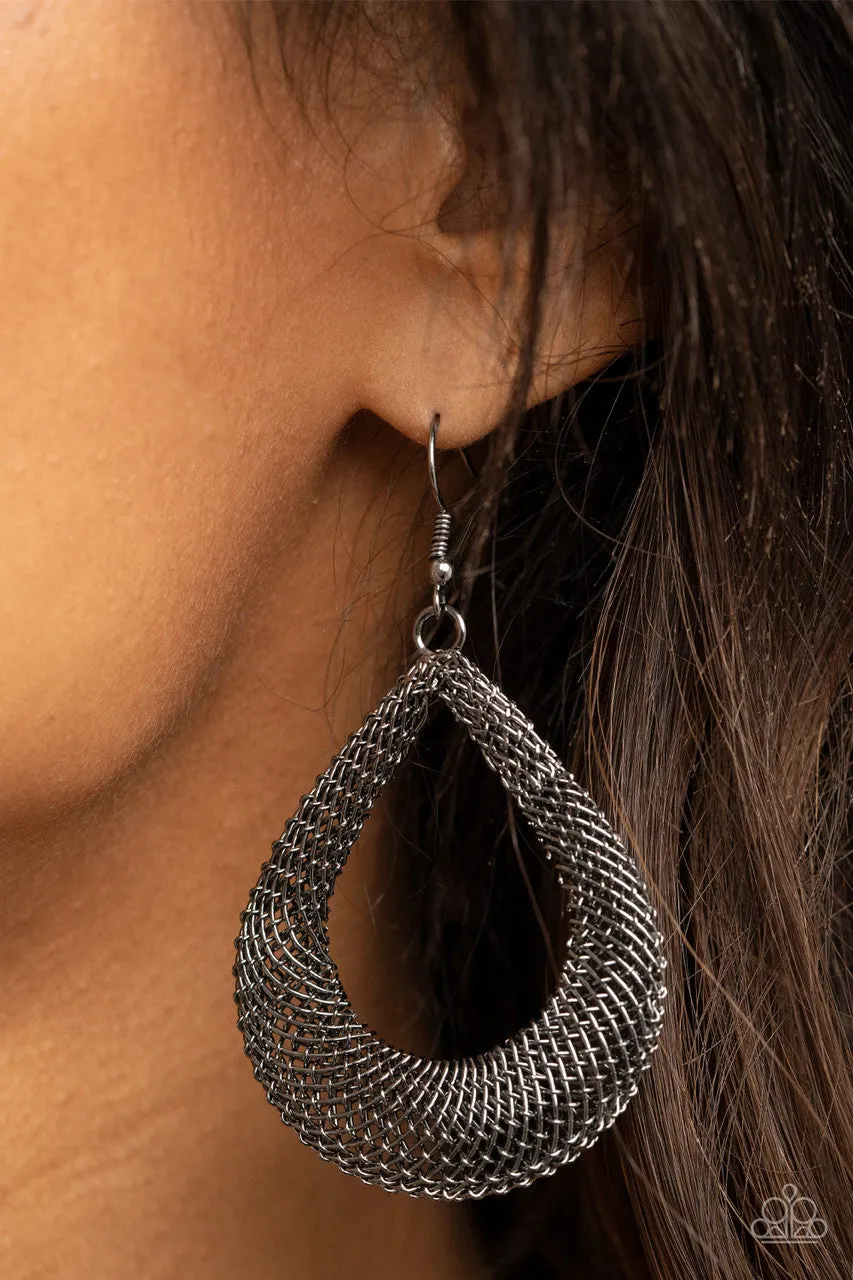 A Hot MESH Black Paparazzi Earrings