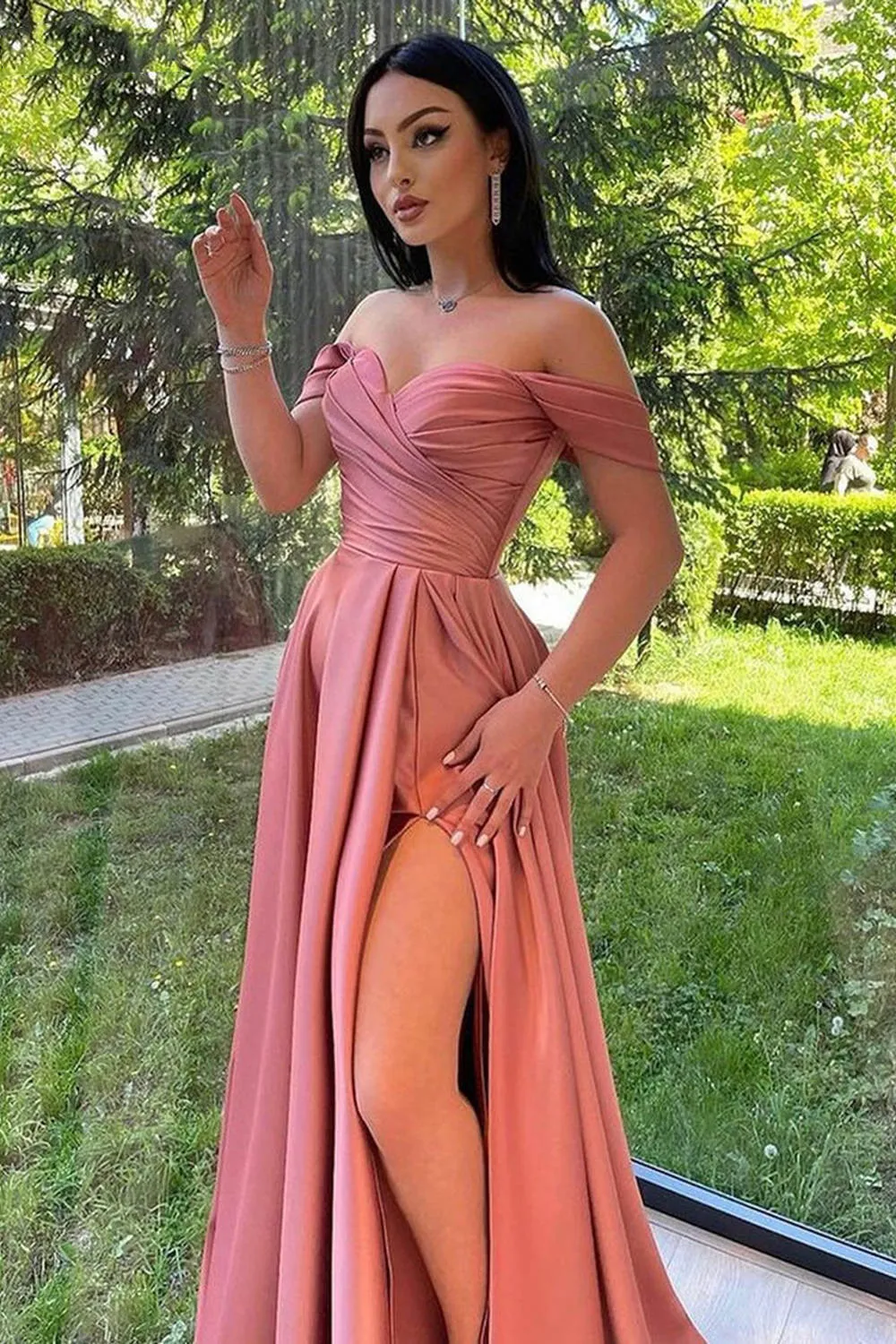 A-Line Off-the-Shoulder Sweetheart Prom Dresses Bridesmaid Dress With Slit