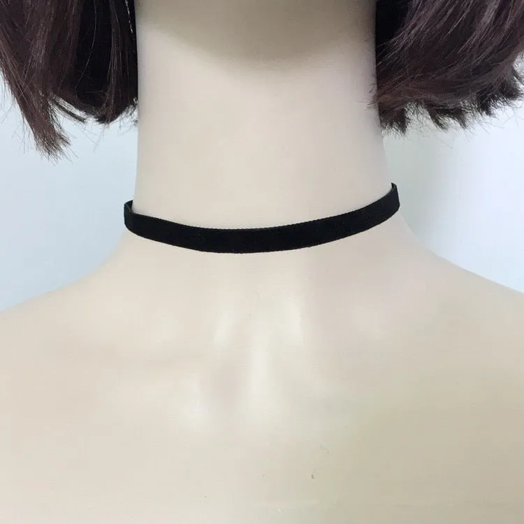 Black Velvet Choker Necklace For Women Goth Thin Neck