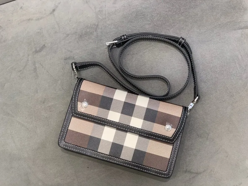 Burberry Bags - BG Bags - 021