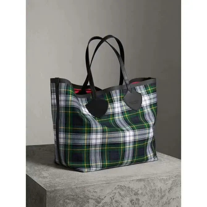 Burberry Bags - BG Bags - 1083