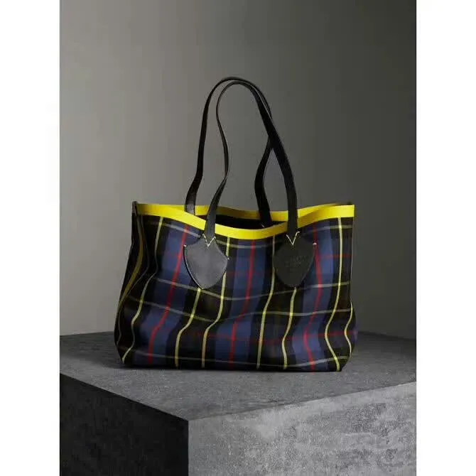 Burberry Bags - BG Bags - 1083