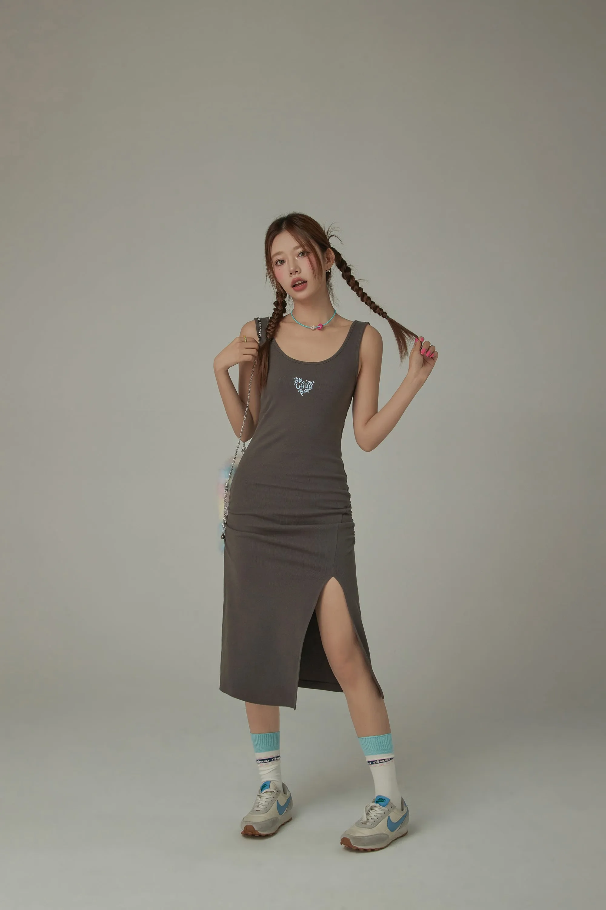 Logo Slit Sleeveless Slim Dress