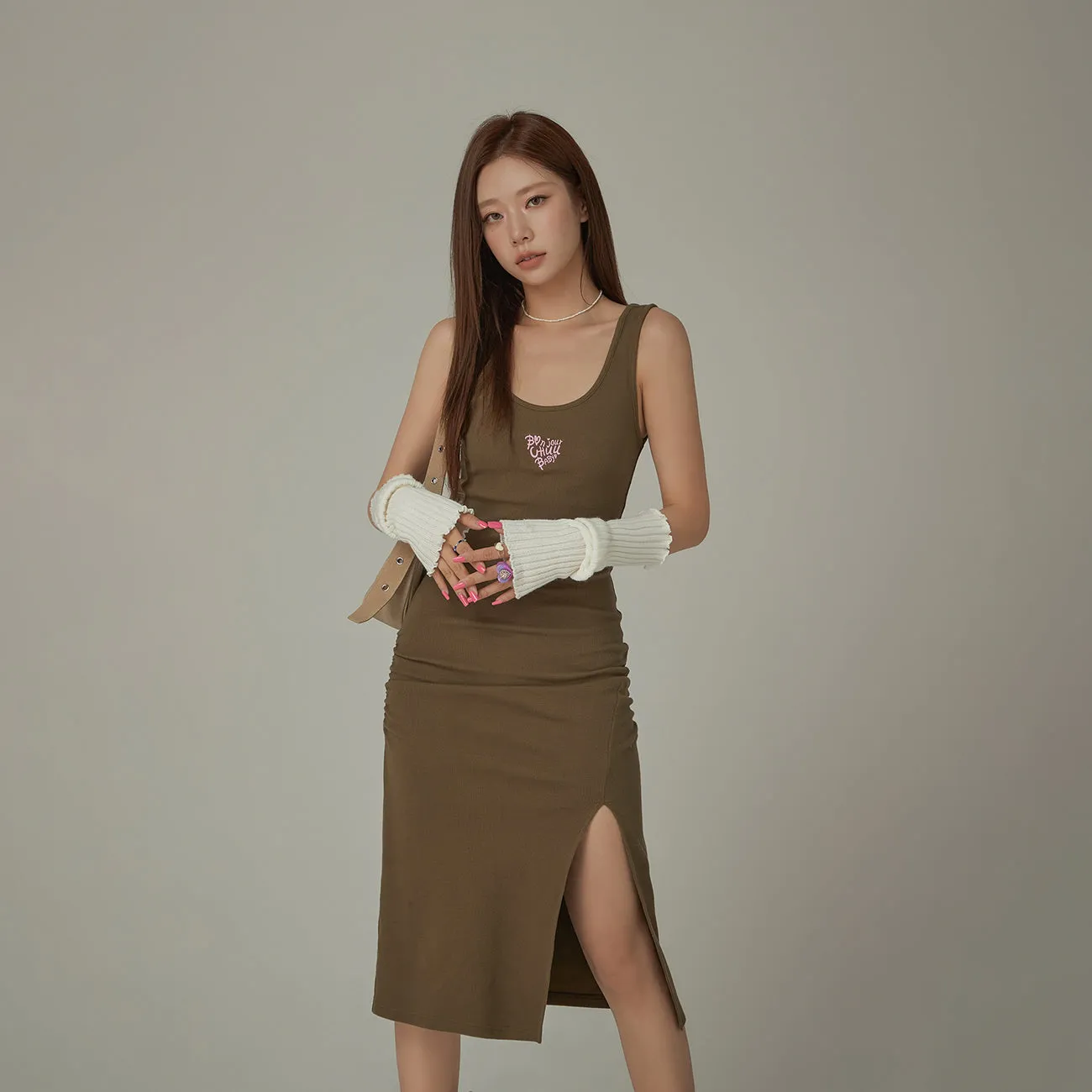 Logo Slit Sleeveless Slim Dress