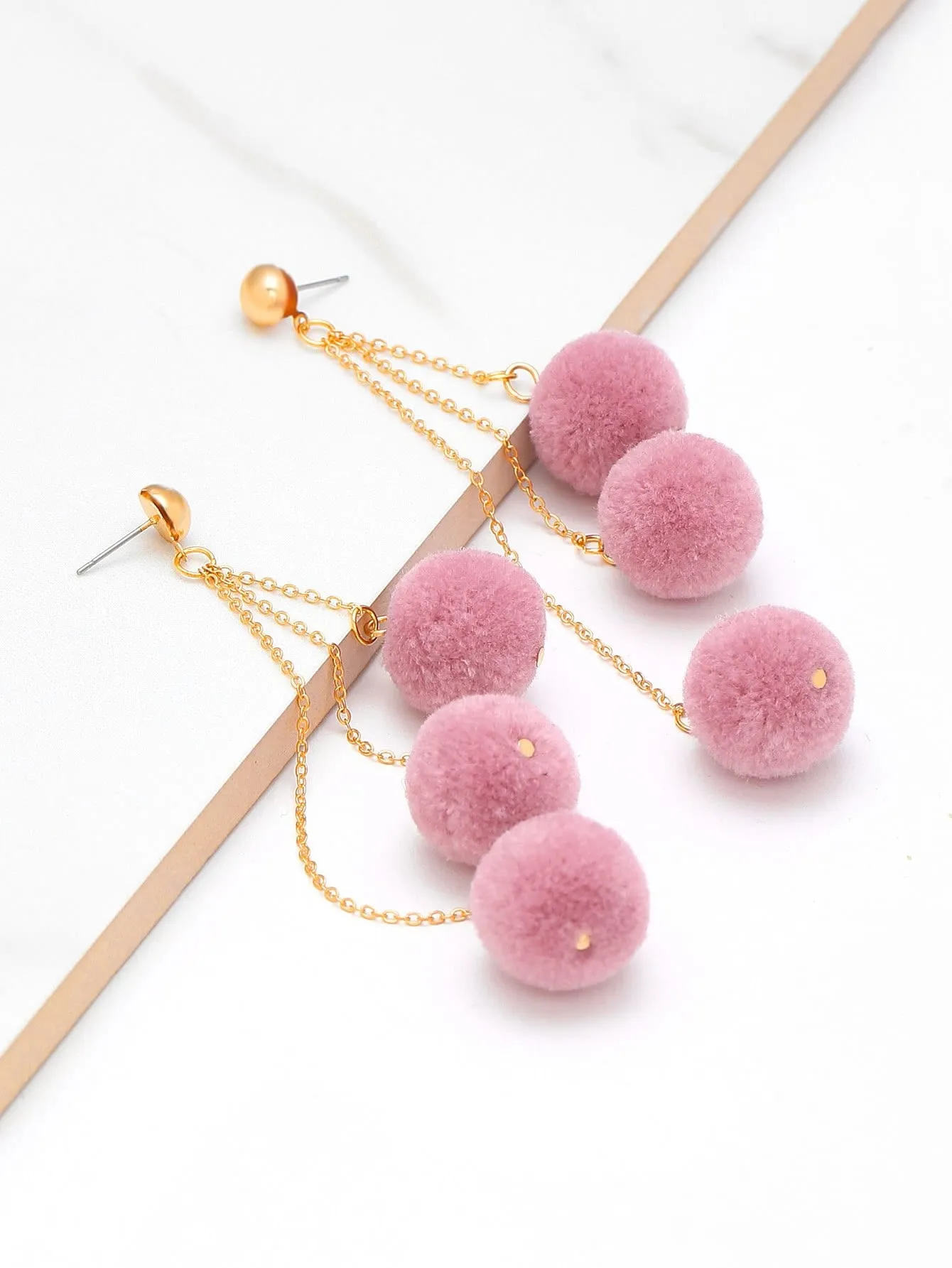 Pom Pom dangling earrings