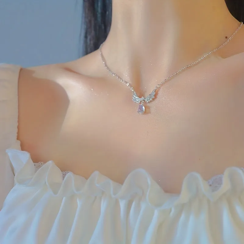 Wings Heart Crystal Pendant Necklace For Women Heart Clavicle Chain Choker