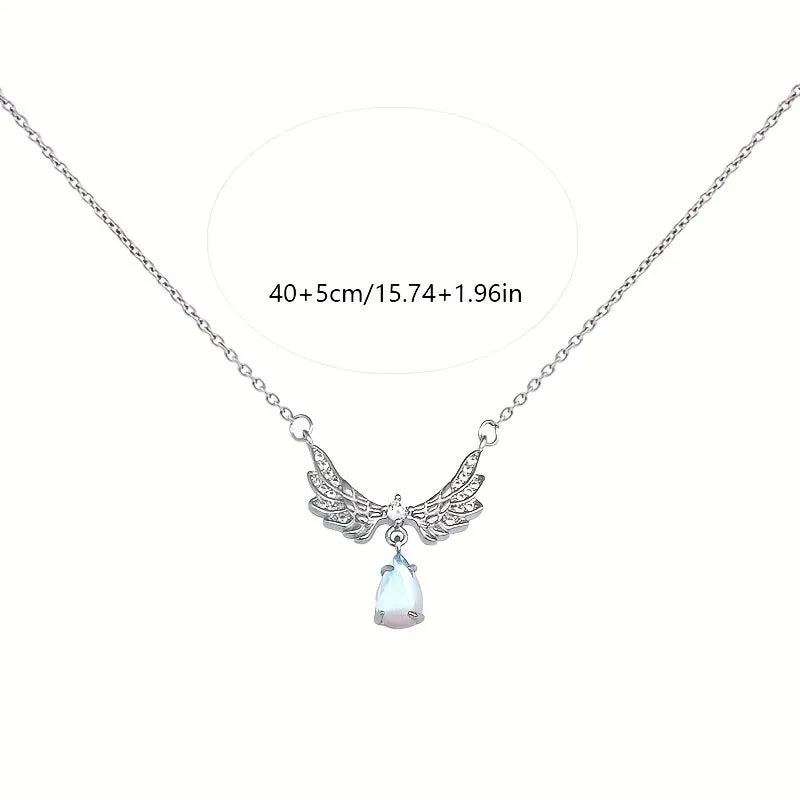 Wings Heart Crystal Pendant Necklace For Women Heart Clavicle Chain Choker